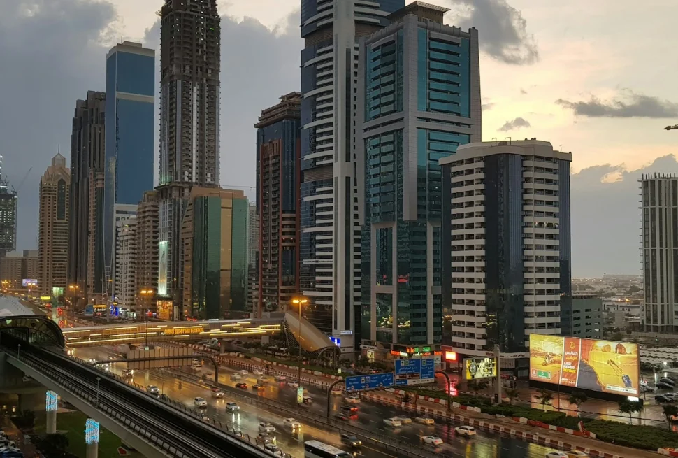 أهم المعالم السياحية القريبة من محطات مترو دبي
