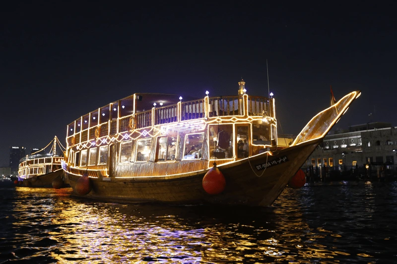 Dhow cruise in Dubai Marina