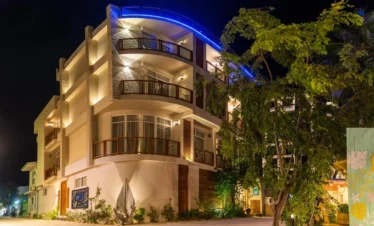 Velana beach hotel (Maafushi)