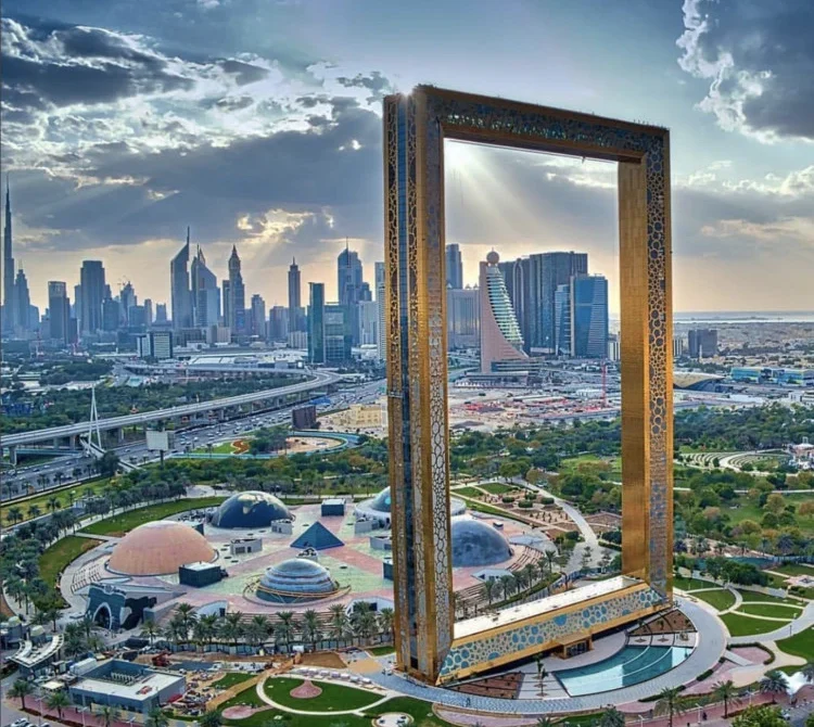 Choosing the Best Dubai Travel Agency in UAE