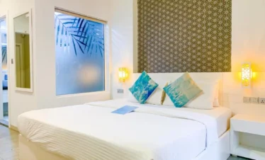 dubai to maldives tour