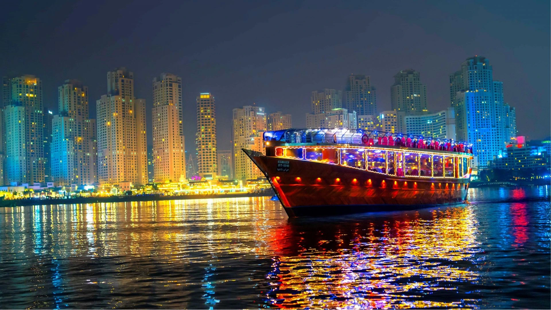 dhow cruise dubai marina location