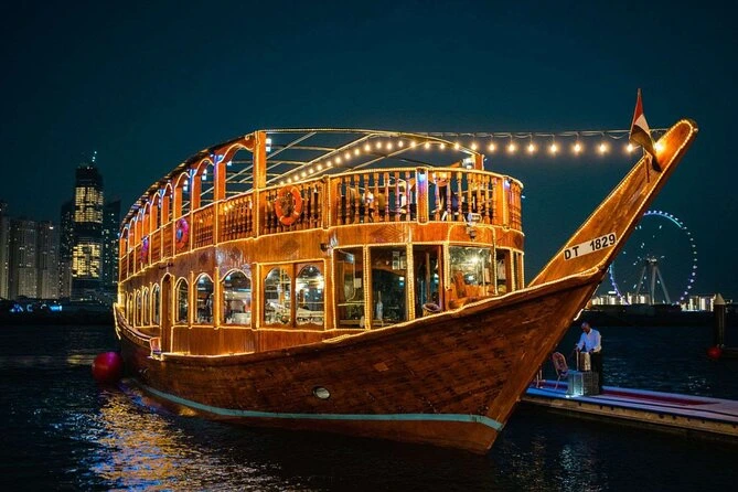 dhow cruise in marina dubai pay with tabby or tamara