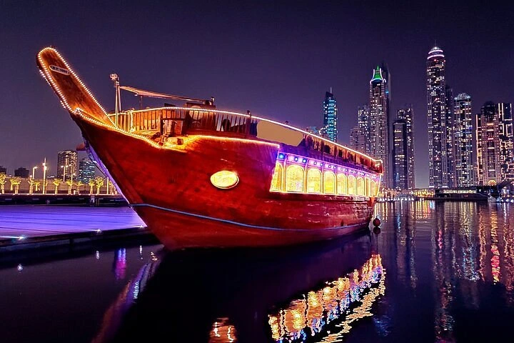 dhow marina cruise dubai pay with tamara or tabby