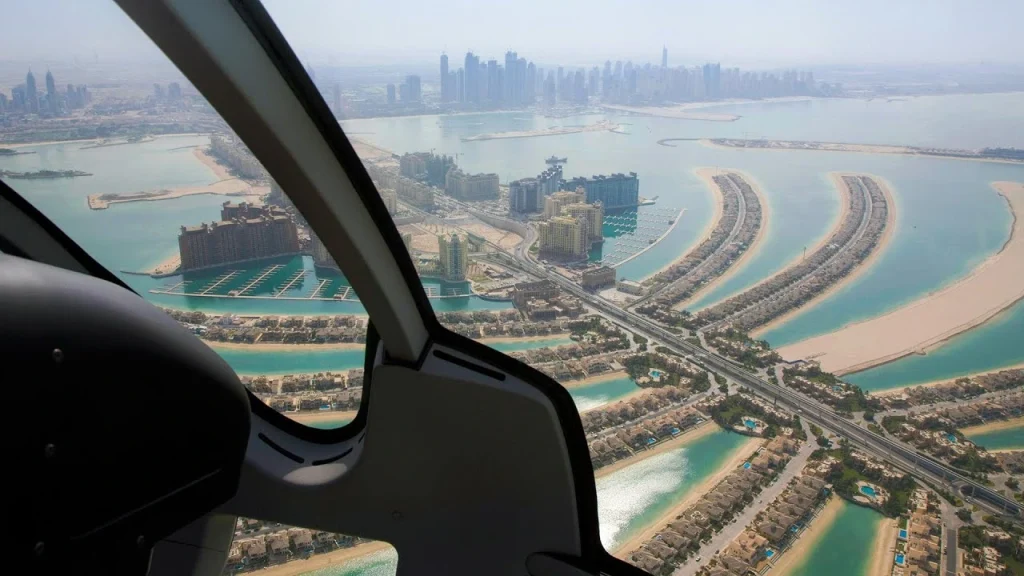 Dubai Helicopter Rides 7 dubai helicopter tour atlantis book with tamara or tabby