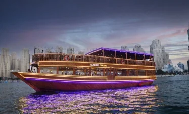 marina dhow cruise dubai with tamara or tabby