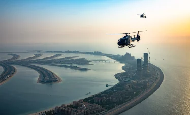 tour helicopter dubai with tamara and tabby