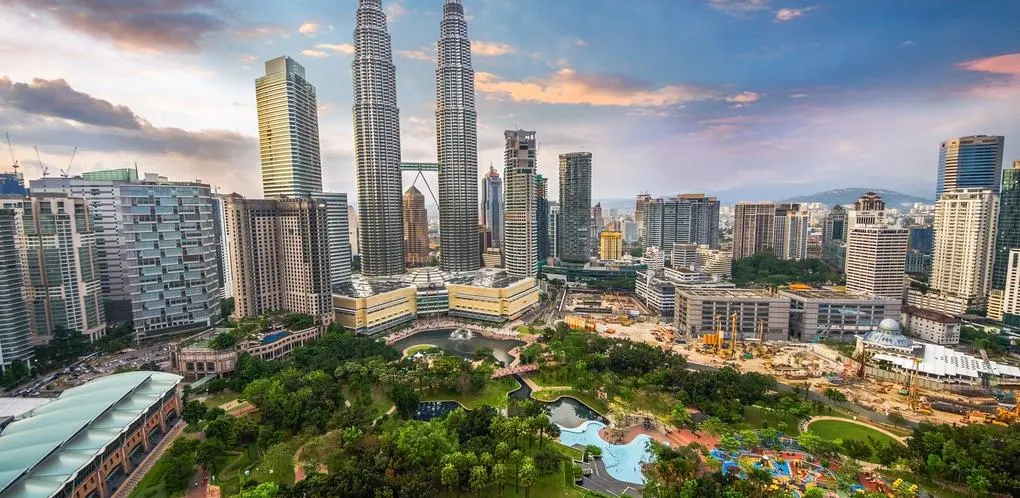 Malaysia tour packages from Dubai