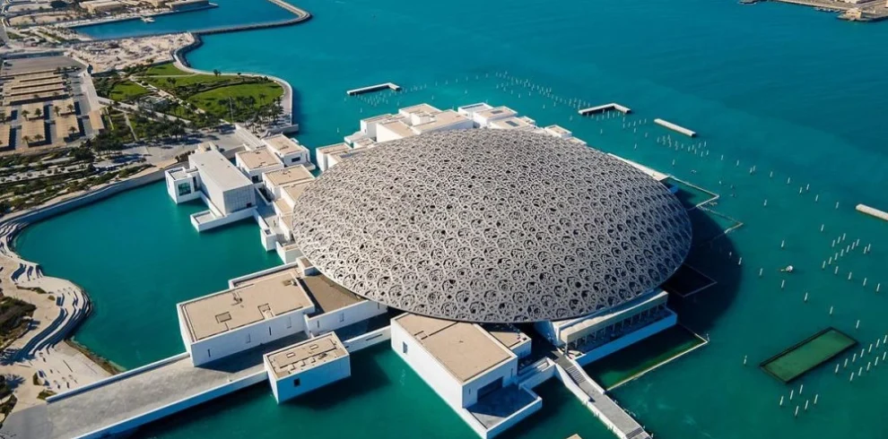 the Louvre Abu Dhabi ticktes with tamara or tabby