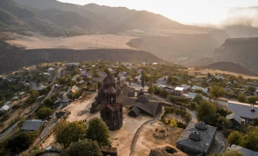 tour package for armenia with tabby and tamara