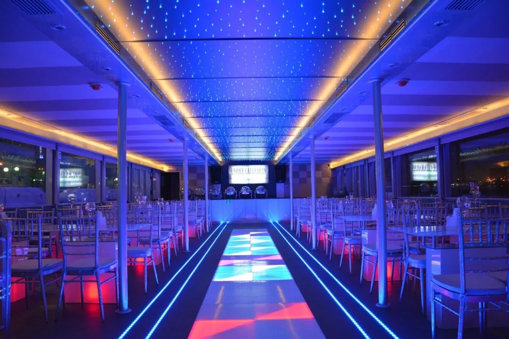 catamaran cruise marina with tabby or tamara