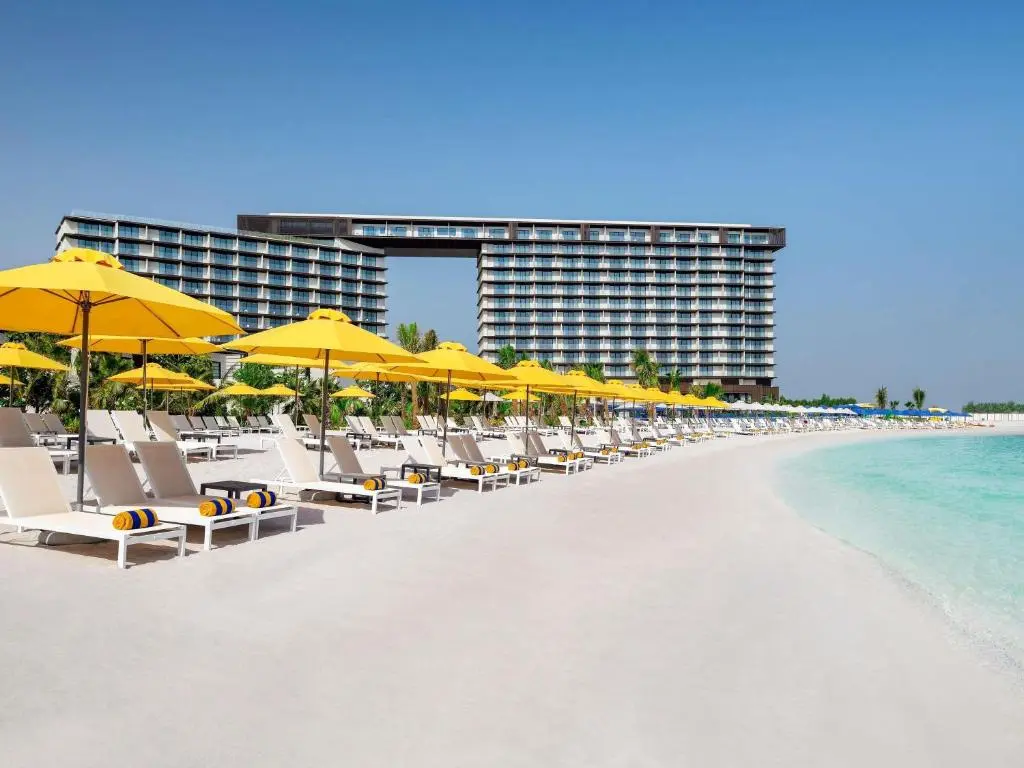 Ras Al Khaimah Hotels – Luxury Resorts and Beach Stays 7 Mövenpick Resort Al Marjan Island