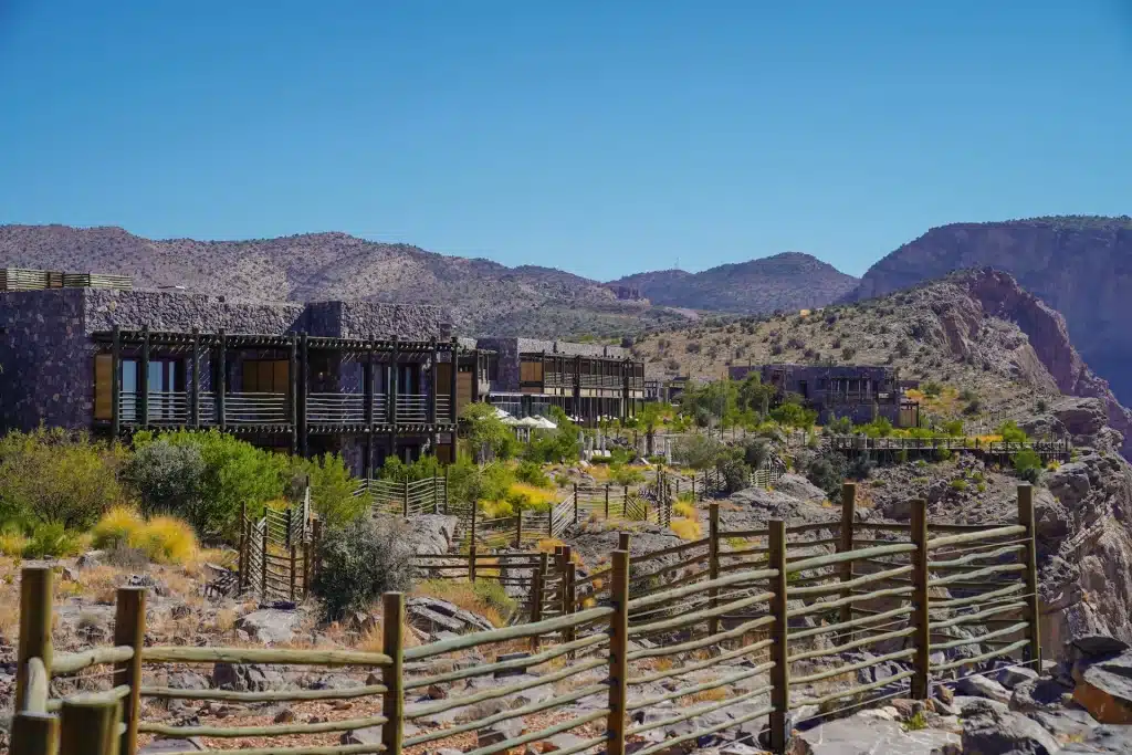 oman visa requirements from dubai