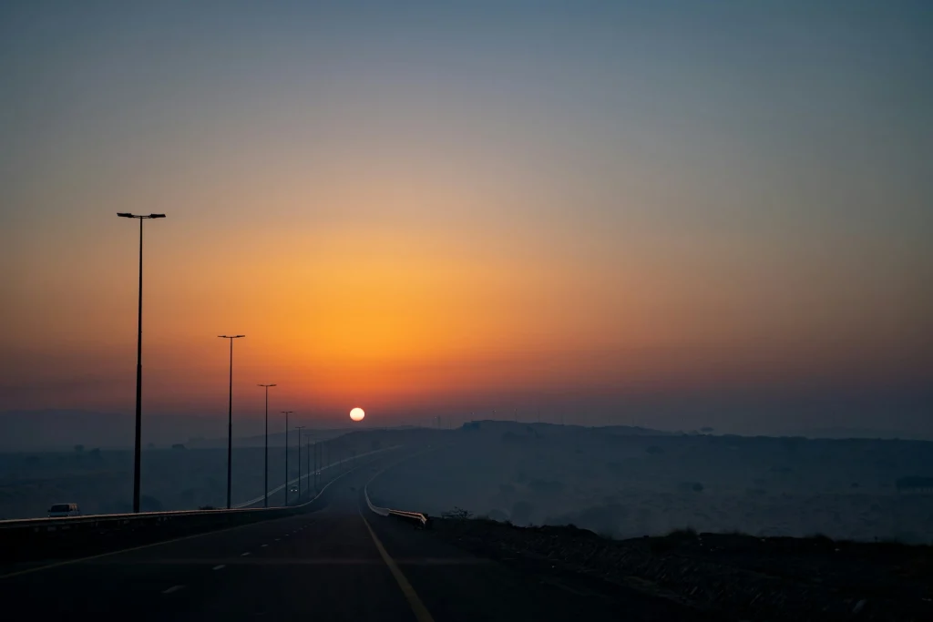 Sunrise in Dubai: Best Spots to Watch the Magic Unfold 4 Explore Sunrise in Dubai at Different Locations