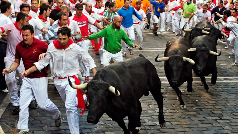 Activities in Spain for Tourists: Top Experiences Can't Miss 1 Activities in Spain for Tourists