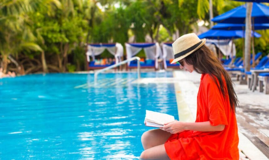 Best Time to Book Hotels for Holiday Travel 1 best time to book hotels for holiday travel