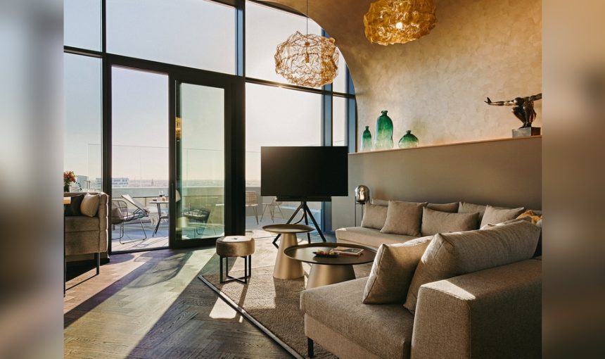How to Secure a Hotel Room With a View: Expert Tips Revealed 1 how-to-secure-a-hotel-room-with-a-view.jpg
