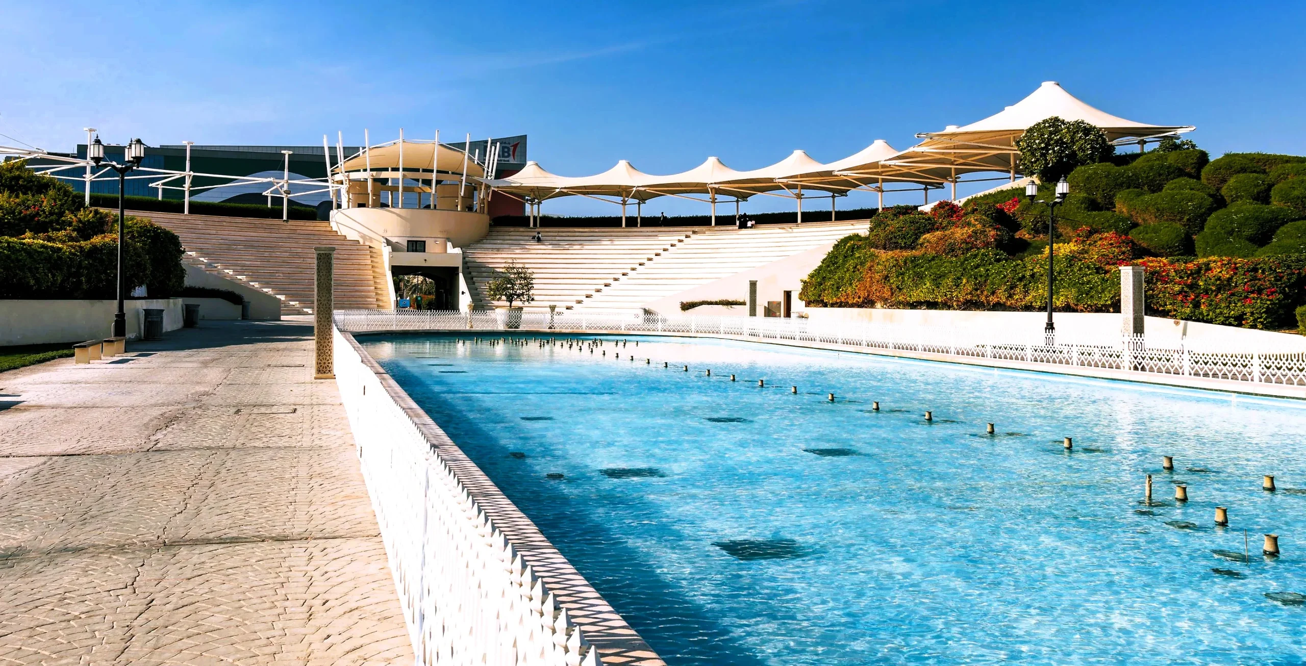 Khalifa Park in Abu Dhabi - Family Fun and Attractions 3 Khalifa Park images
