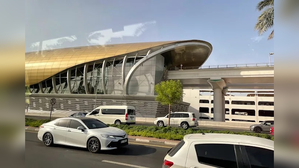 Etisalat Metro Station Dubai: Your Commuter Guide 1 Etisalat Metro Station Dubai