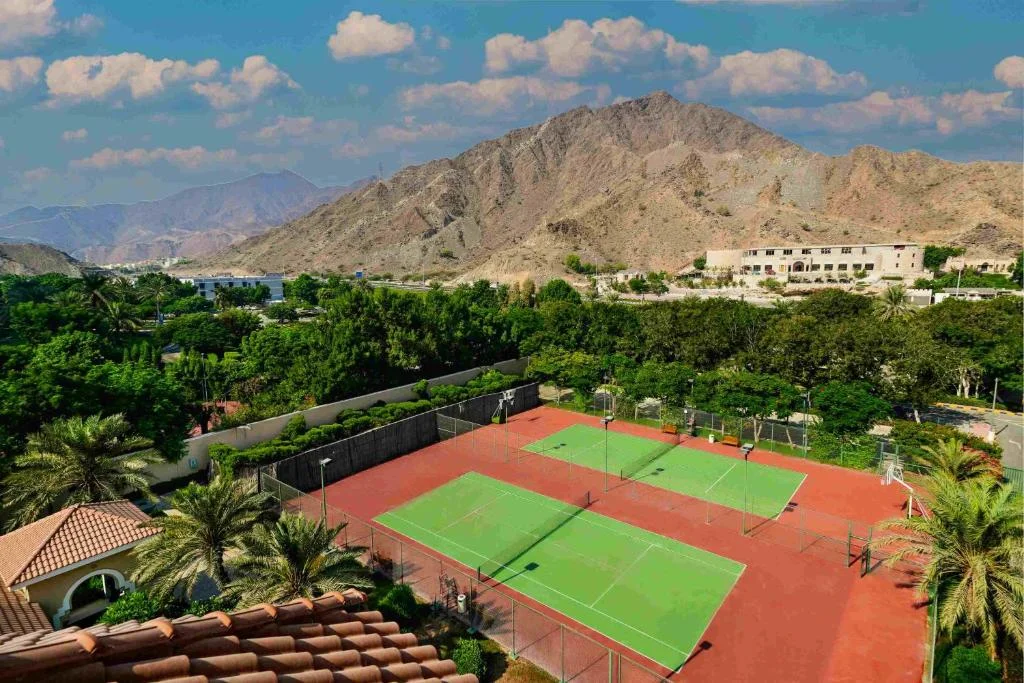 Fujairah Rotana Resort & Spa for a Perfect Getaway 3 Fujairah Rotana Resort Spa book with tabby
