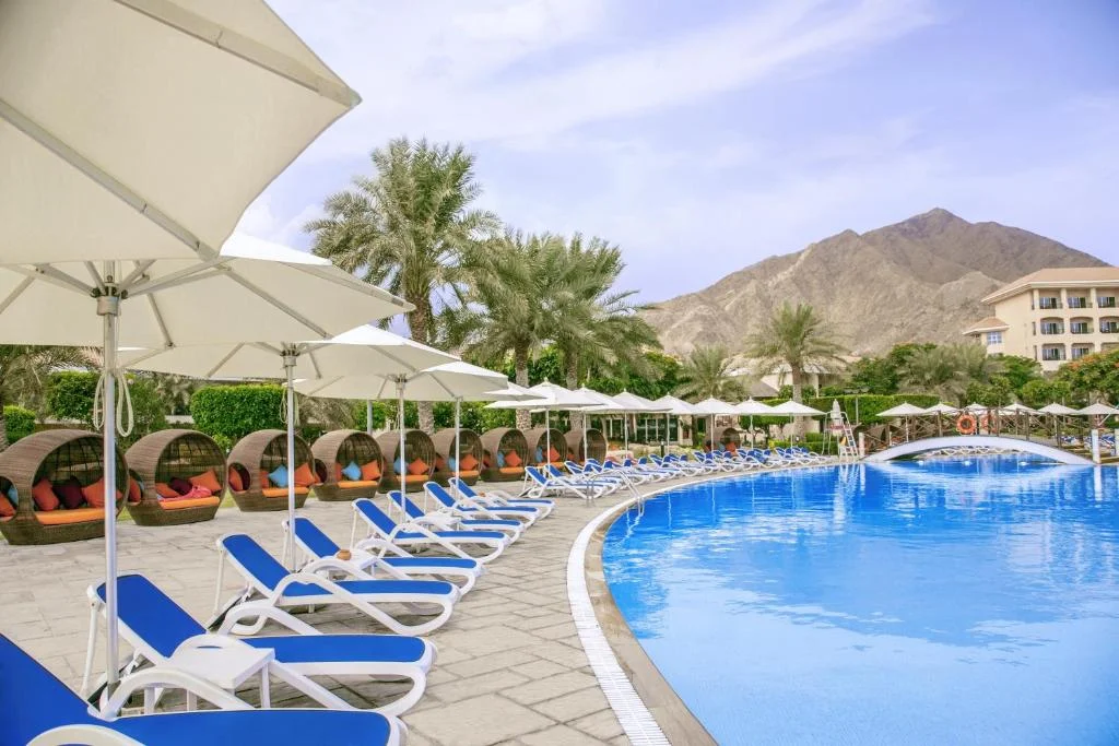 Fujairah Rotana Resort & Spa for a Perfect Getaway 9 Fujairah Rotana Resort & Spa swimming pool