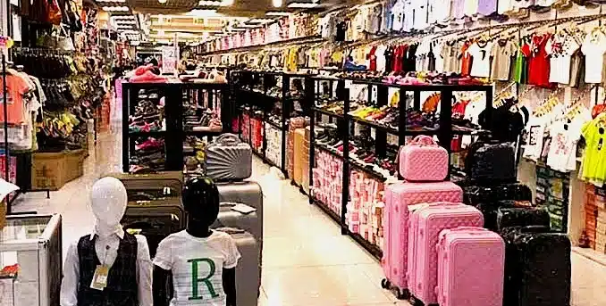 Panduan Ajman China Mall: Jam Buka, Lokasi, Toko, dan Tips 4 Toko-toko di Ajman China Mall