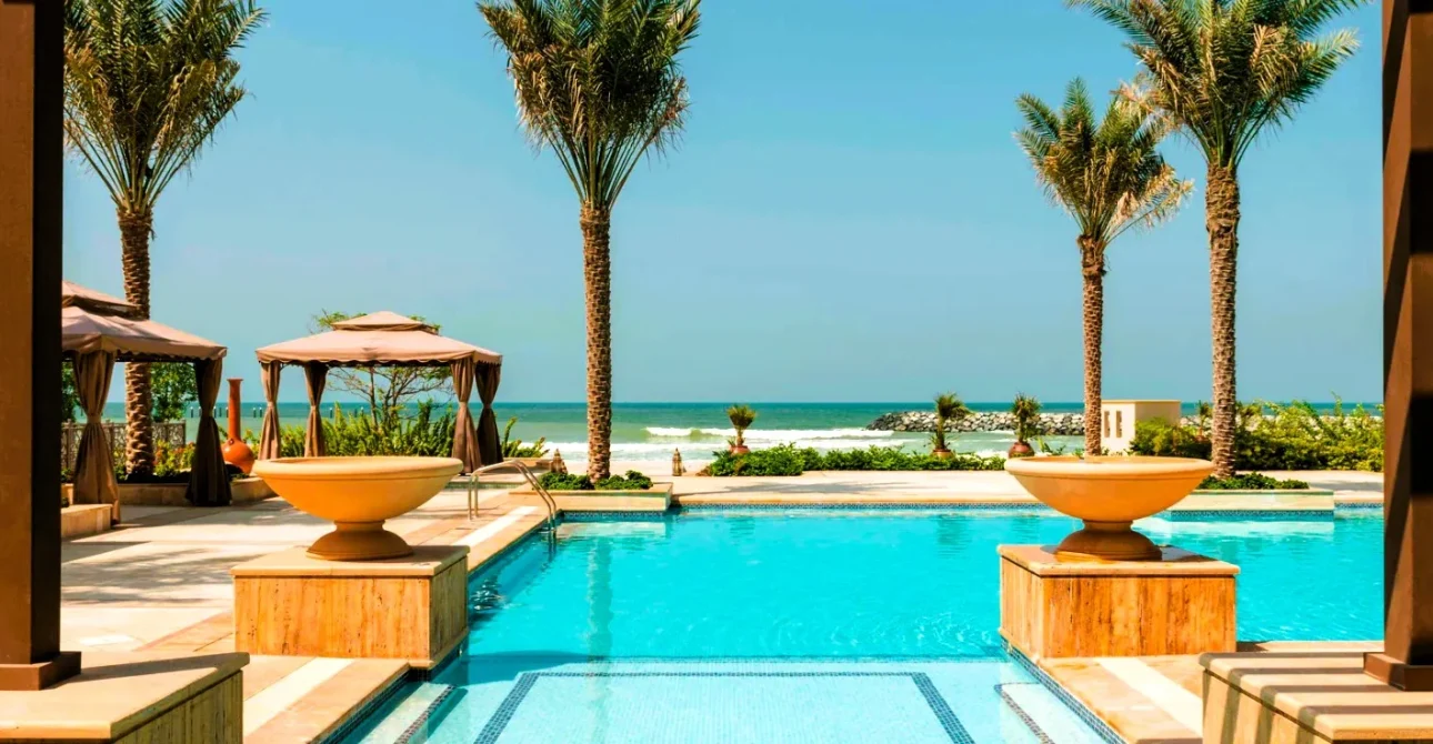 Ajman Saray Resort: Rooms, Dining, Beach and Things to Do Nearby 7 Ajman Saray Resort: Rooms, Dining, Beach and Things to Do Nearby