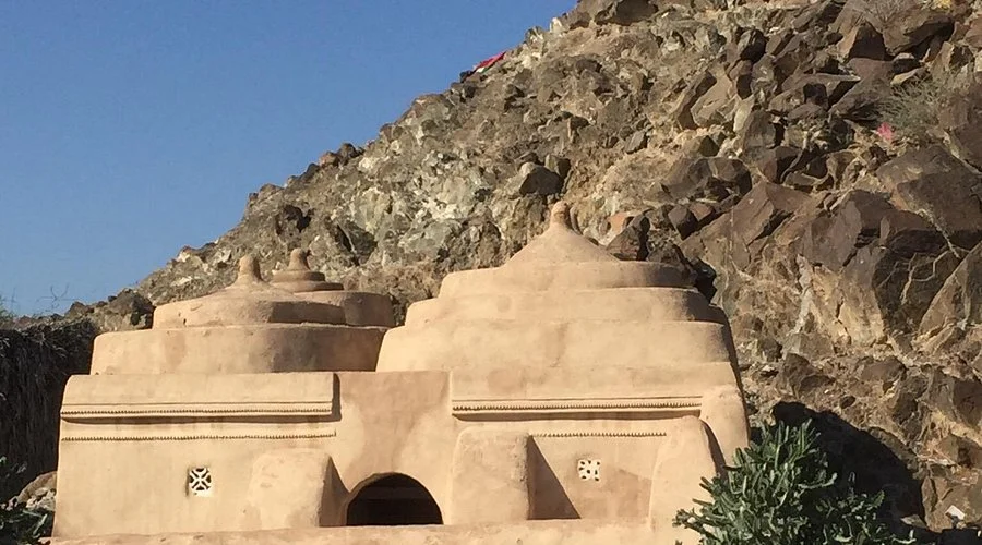 Al Badiyah Mosque in Fujairah: History, Location and Visiting Tips 3 Al Badiyah Mosque in uae