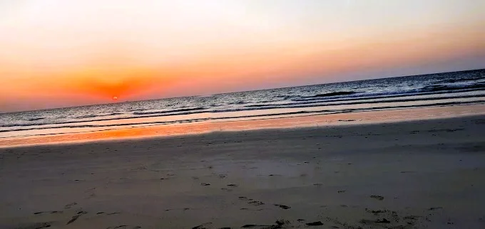 Al Bahr Beach Front images