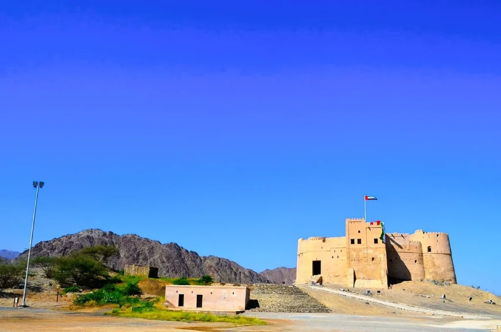 Al Hayl Castle: A Guide to Visiting This Fujairah Landmark 4 Al Hayl Castle uae