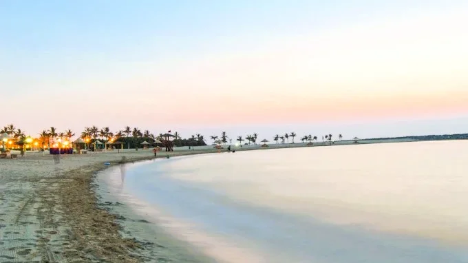Khor Al Mamzar Beach Dubai: Night Beach, Timings and Things to Do Nearby 3 Khor Al Mamzar Beach images