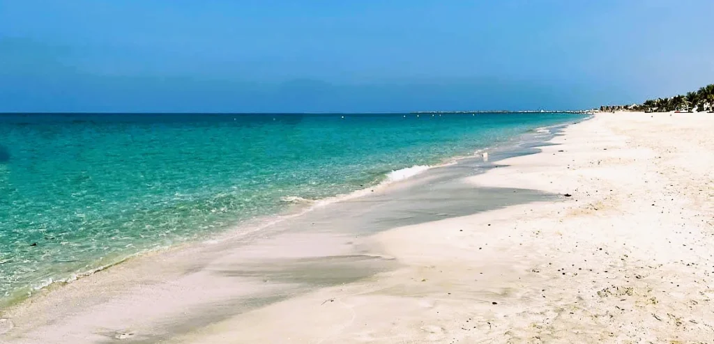 Beaches in Umm Al Quwain: Best Spots, Resorts and Tips 4 Beaches in Umm Al Quwain