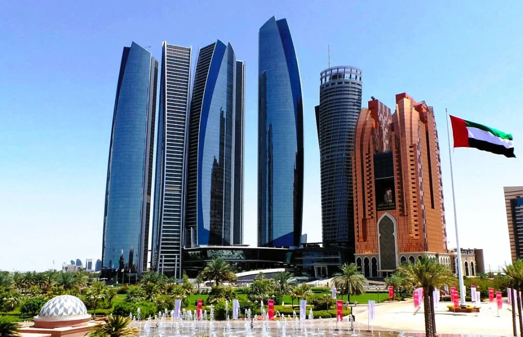 Etihad Towers Abu Dhabi: Observation Deck, Hotels and Things to Do 4 Etihad Towers Abu Dhabi location