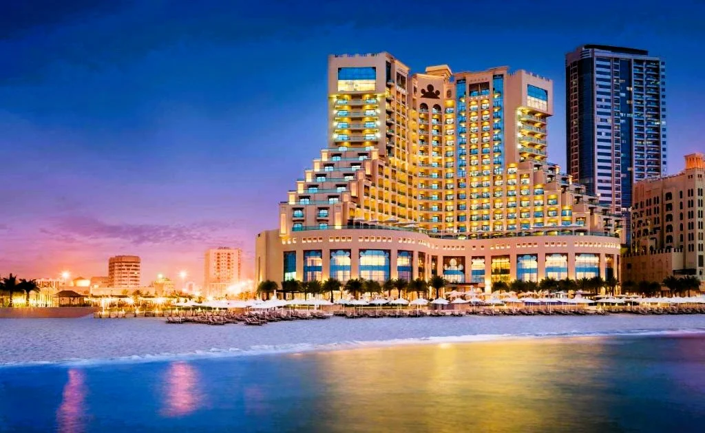 Fairmont Ajman: Rooms, Dining, Beach and Things to Do 3 Fairmont Ajman