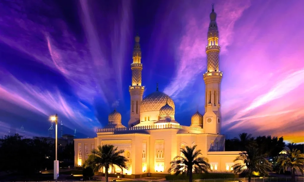 Jumeirah Mosque in Dubai: History, Location, Timings and Visiting Tips 3 Jumeirah Mosque dubai