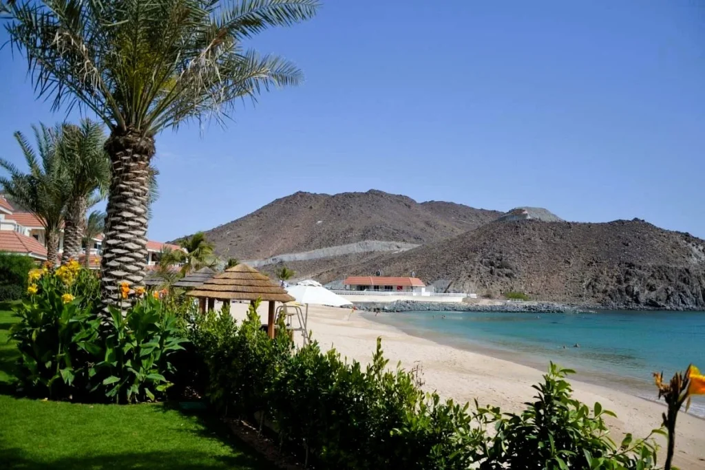 Khorfakkan Beach in Sharjah: Things to Do, Tips and How to Get There 4 Khorfakkan beach
