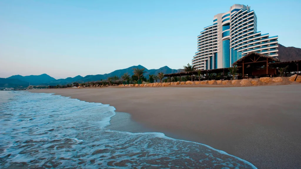 Le MΓ©ridien Al Aqah Beach Resort in Fujairah: Rooms, Dining, Pools and How to Book 4 Le MΓ©ridien Al Aqah Beach Resort in Fujairah uae