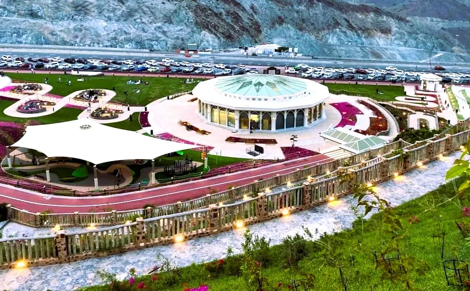 hanging garden kalba place