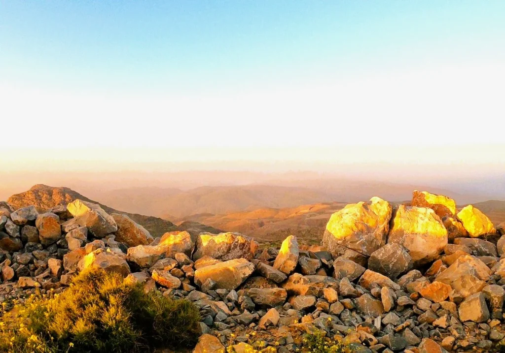 Jabal Yibir in Ras Al Khaimah: Road, Views and Visitor Guide 3 jabal yibir peak summit