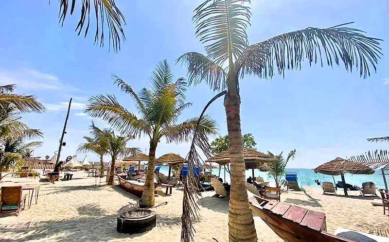 Kitesurf Beach Center Umm Al Quwain: Entry Fees, Camping, Huts and Kitesurf Lessons 4 kitesurf beach center location