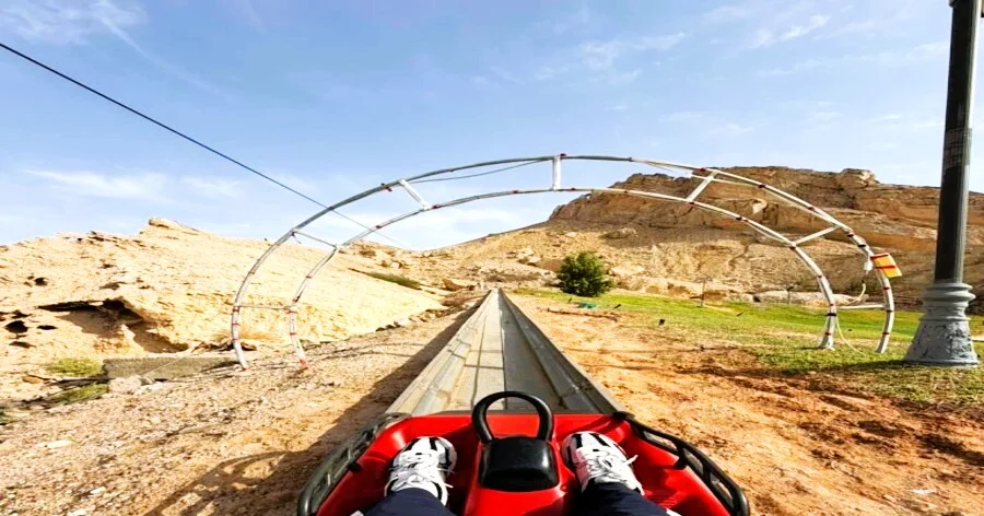 Mini Train Hot Spring in Al Ain, Abu Dhabi: Tickets, Timings and Tips 4 Rider view of the mini train hot spring spiral loop at Green Mubazzarah, Abu Dhabi