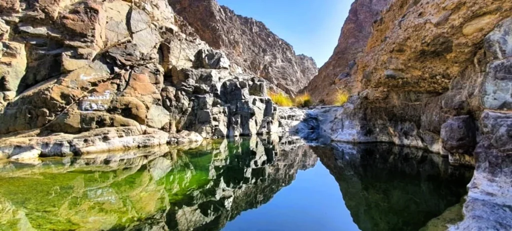 Wadi Shawka Ras Al Khaimah: Dam, Pools, Hiking and Camping Guide 4 wadi shawka pool